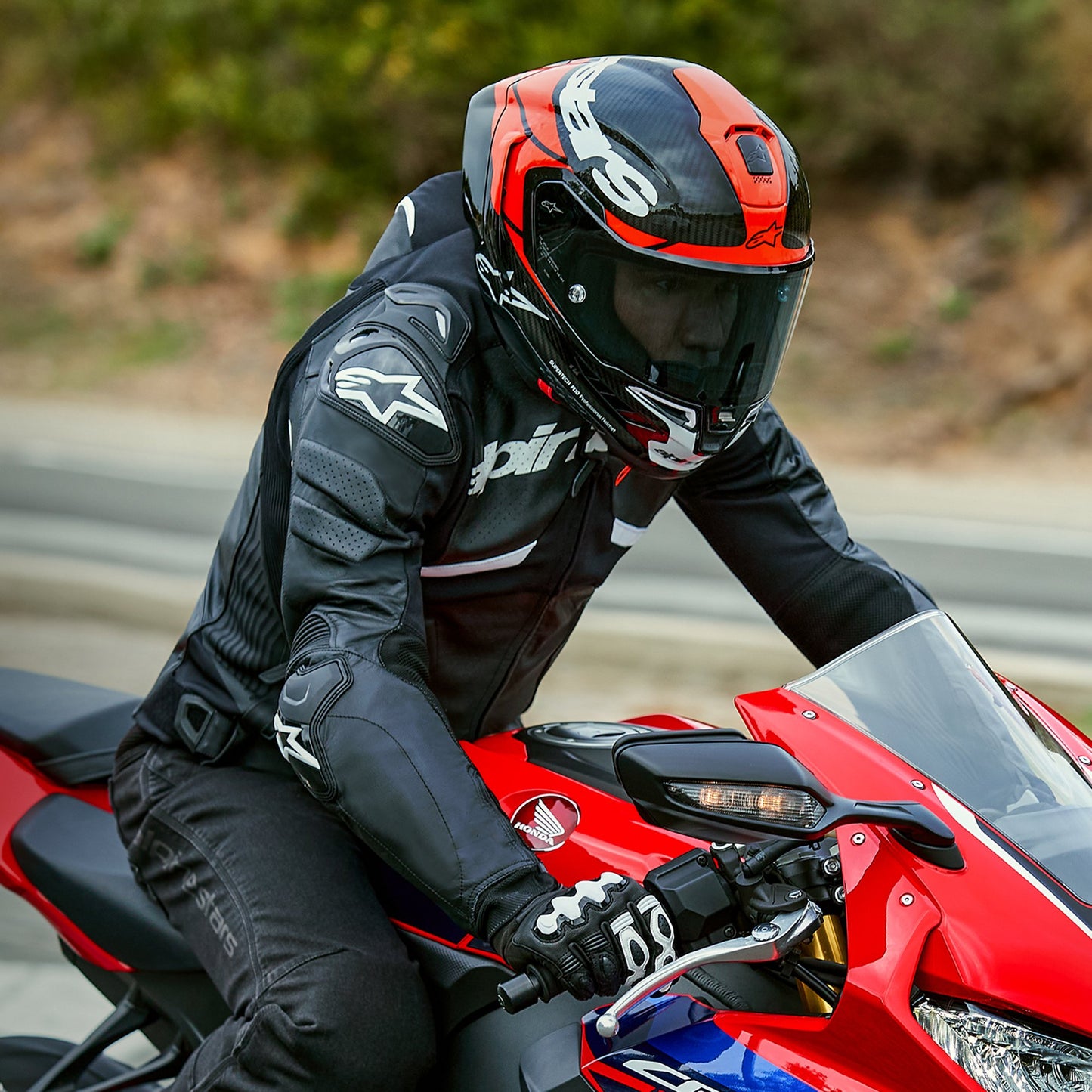 Alpinestars Supertech R10 Element Ece06/Fim Blk Carb Bright R/W GL